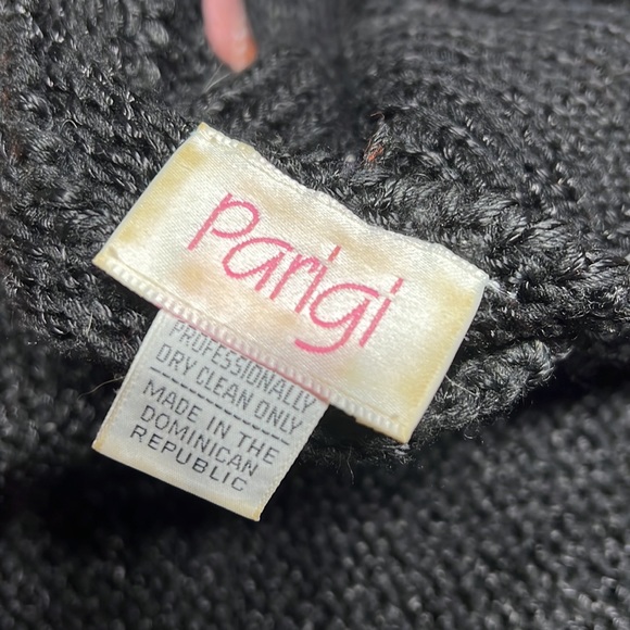 Vintage Parigi Black & White Sweater with Black Sequin Bows - Picture 2 of 3